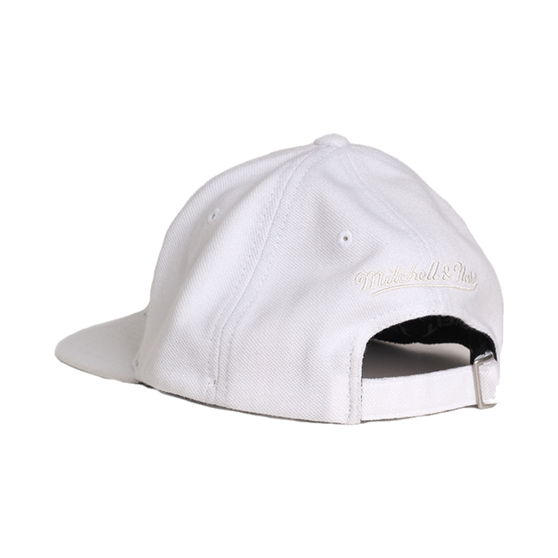 Boné Mitchell & Ness Logo