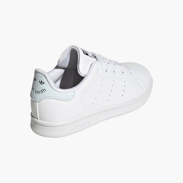 Stan Smith Criana