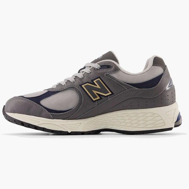 New Balance 2002R