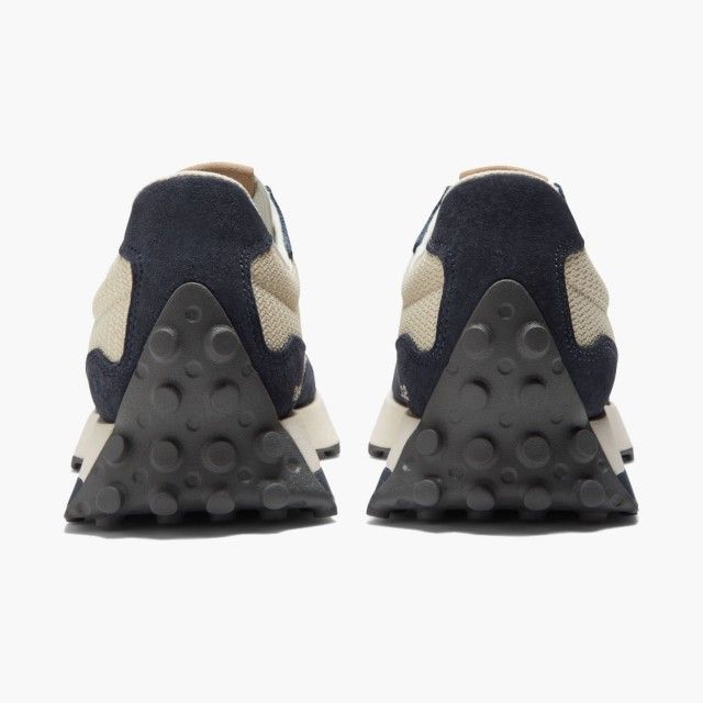 New Balance 327 New Balance 327