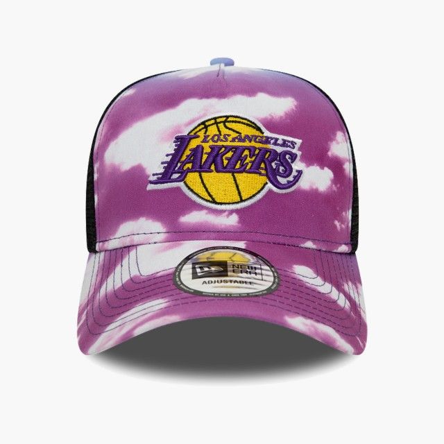Boné New Era Trucker LA Lakers Over Print Purple
