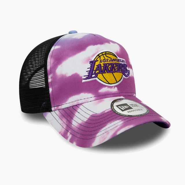 Boné New Era Trucker LA Lakers Over Print Purple