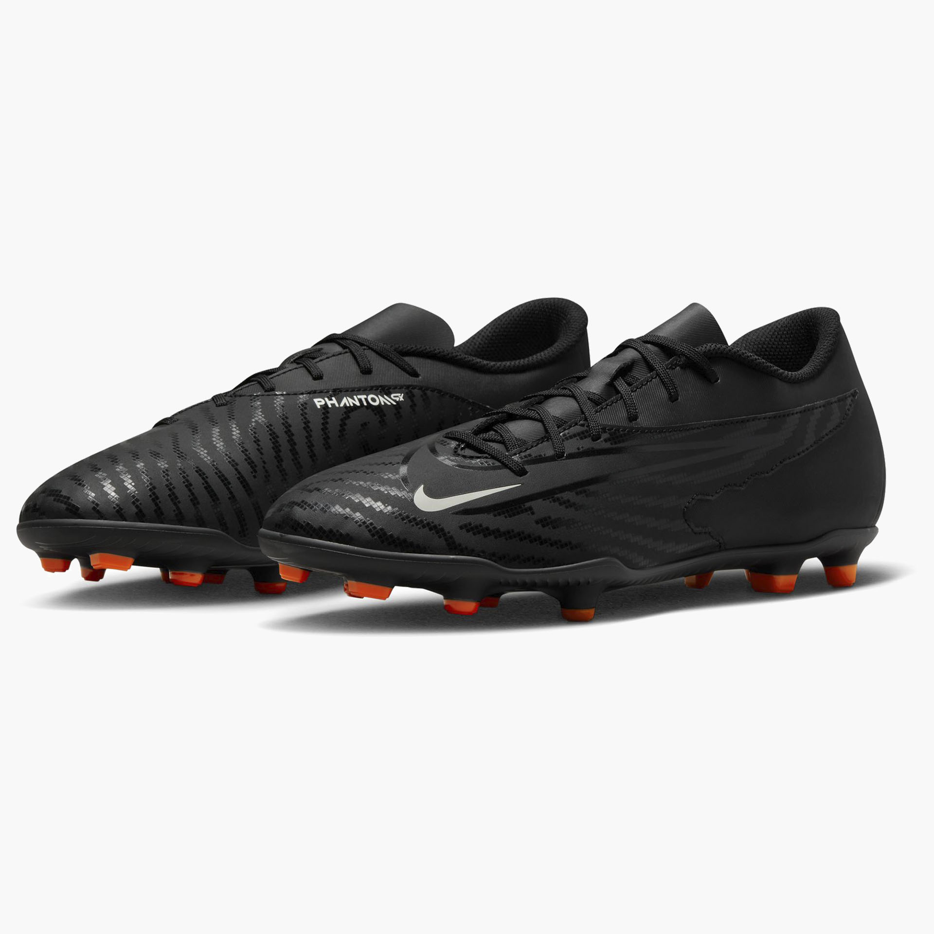 Chuteira Nike Phantom GX Club FG/MG
