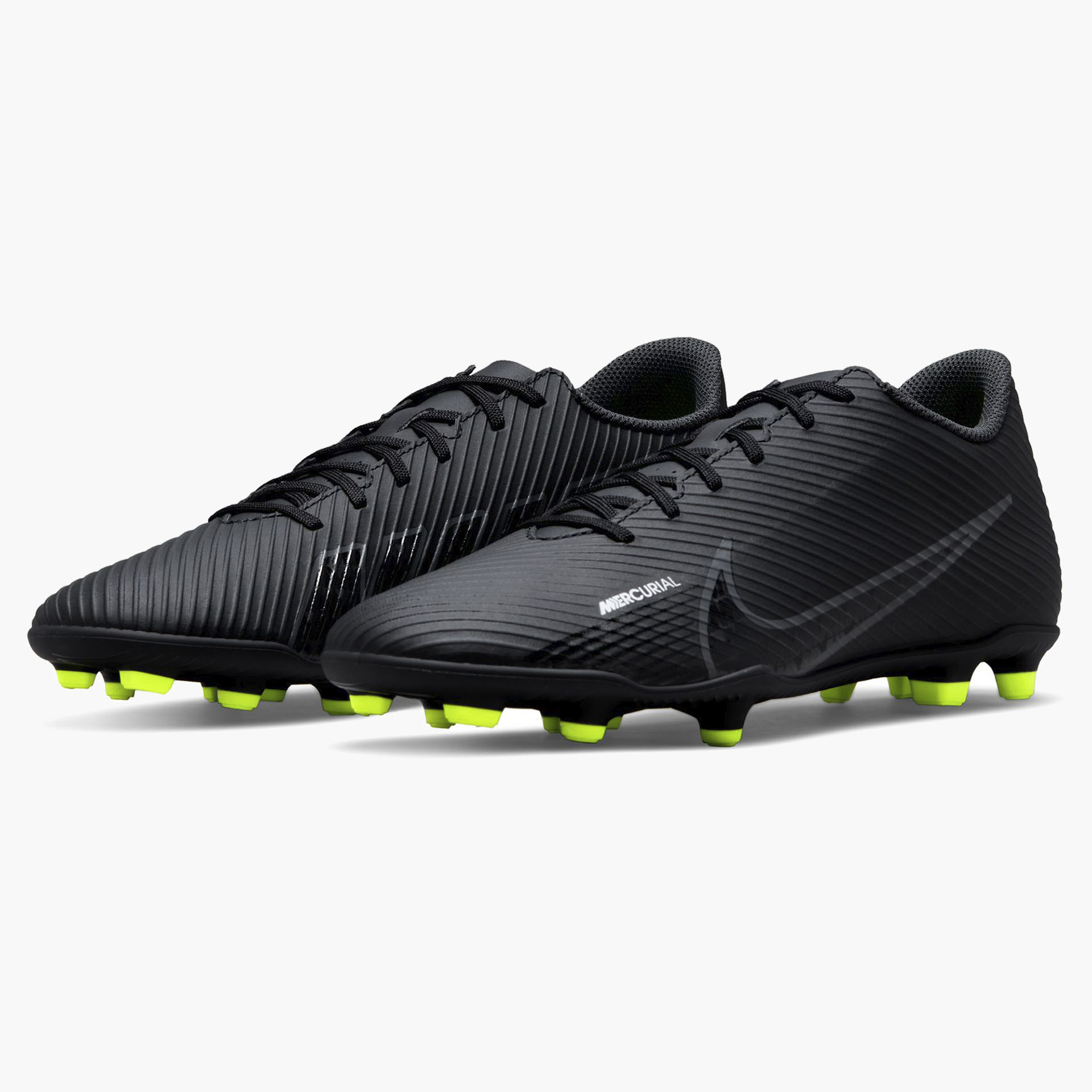 Chuteira Nike Mercurial Vapor 15 Club MG