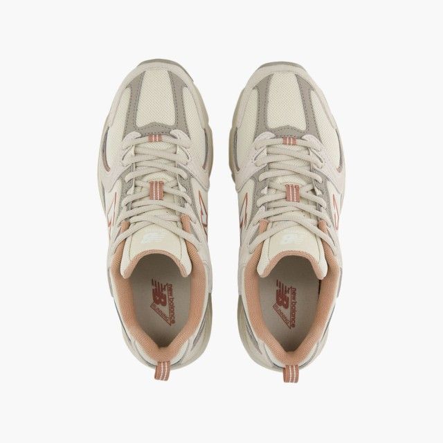 New Balance 530