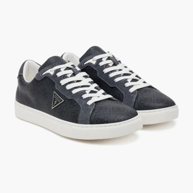 Guess Todi 3 Guess Todi 3