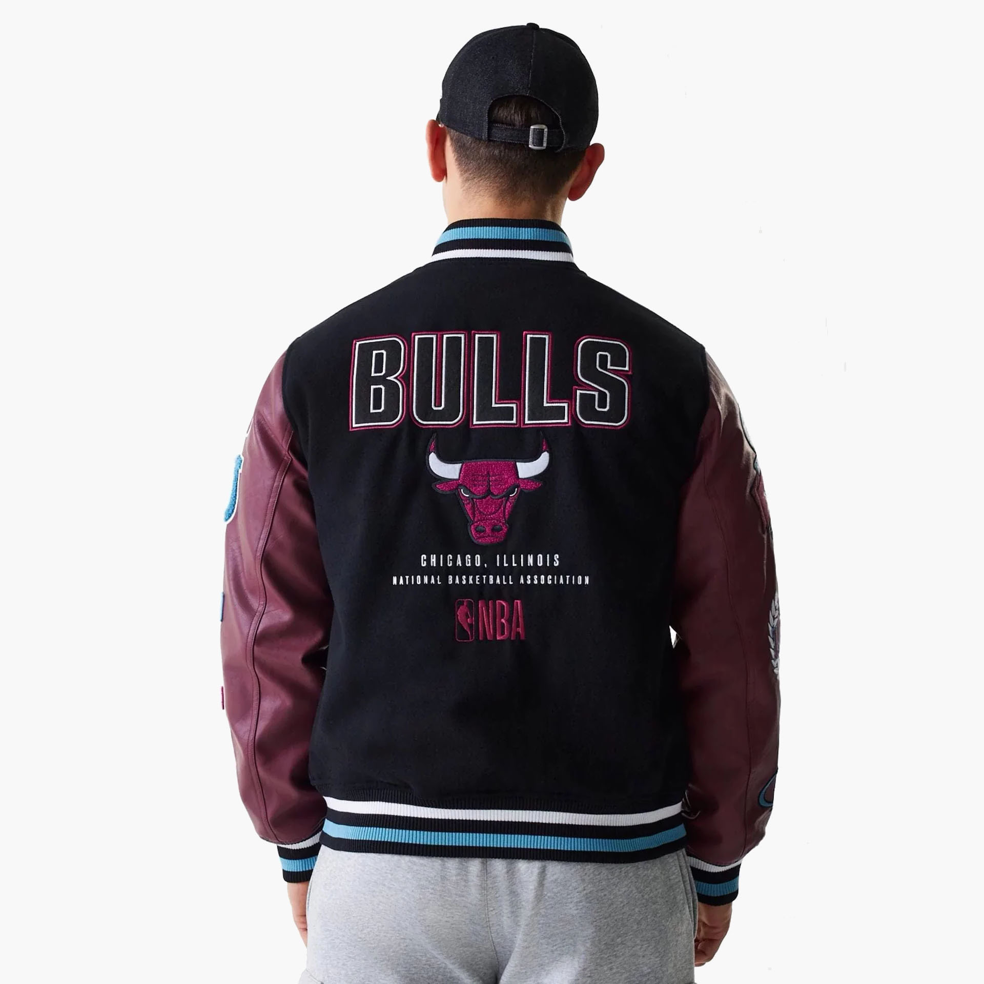 Casaco New Era Chicago Bulls NBA Patch