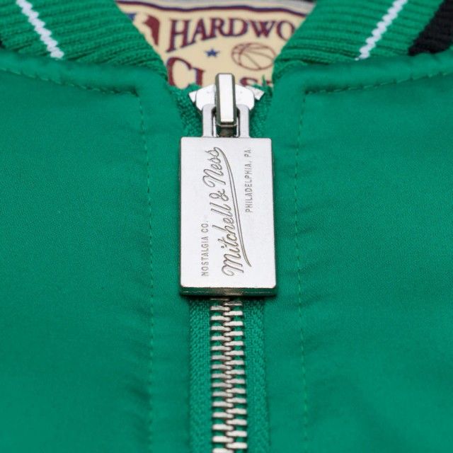 Casaco Boston Celtics Kelly Green Hardwood Classics Throwback Heavyweight Satin Casaco Boston Celtics Kelly Green Hardwood Classics Throwback Heavyweight Satin