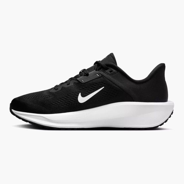 Nike Quest 6