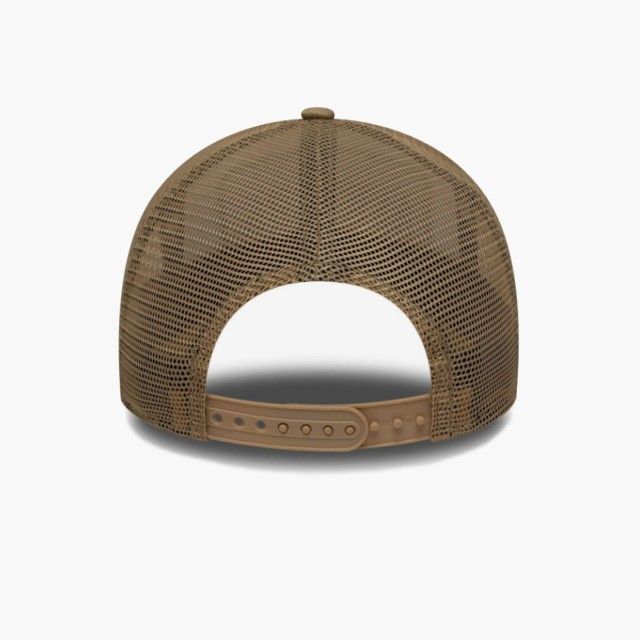 Boné New Era Location Patch Light Beige 9FORTY Boné New Era Location Patch Light Beige 9FORTY