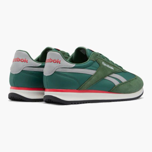 Reebok World 70 Sneakers Reebok World 70 Sneakers