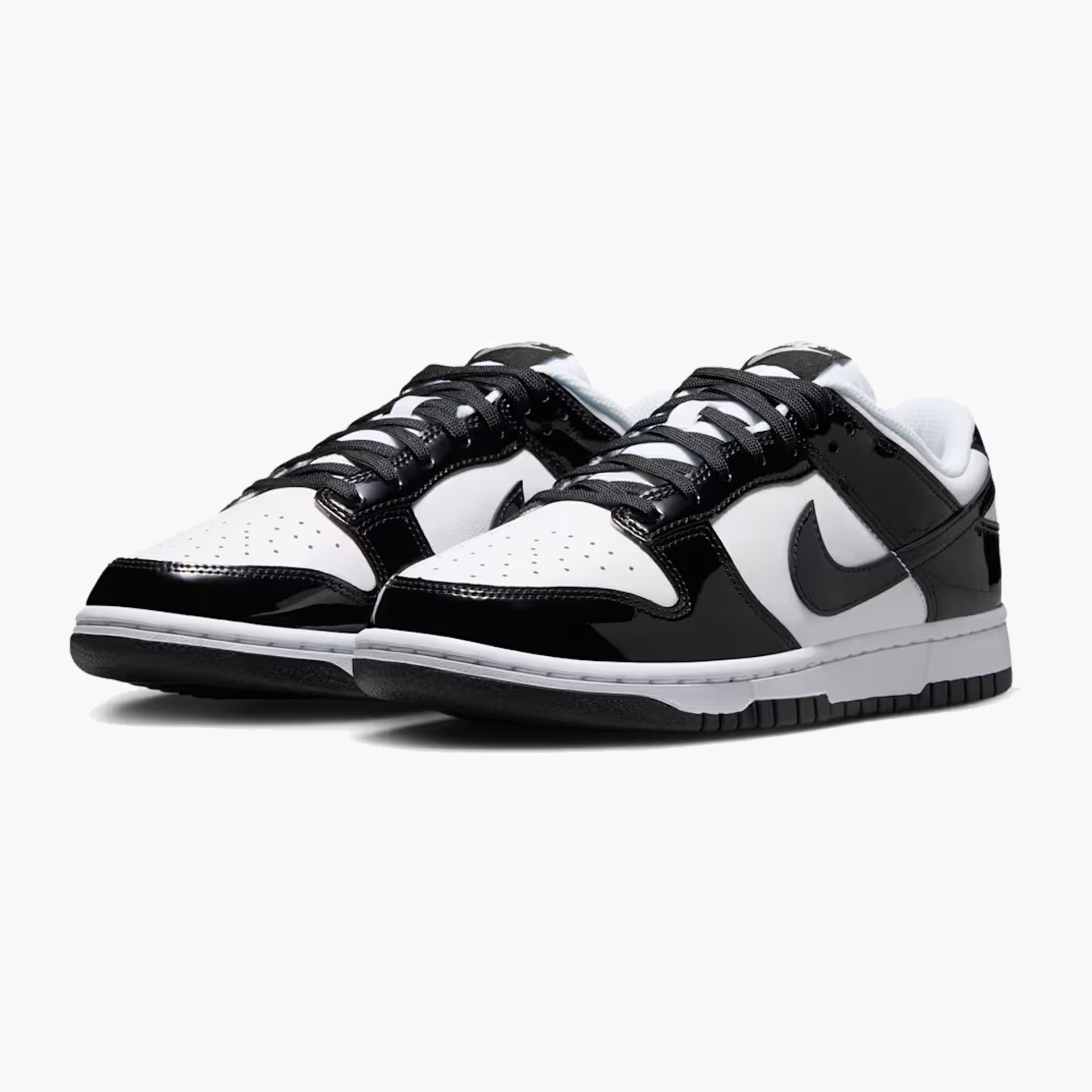Sapatilhas Nike Dunk Low SE street Mulher Brancas/Pretas