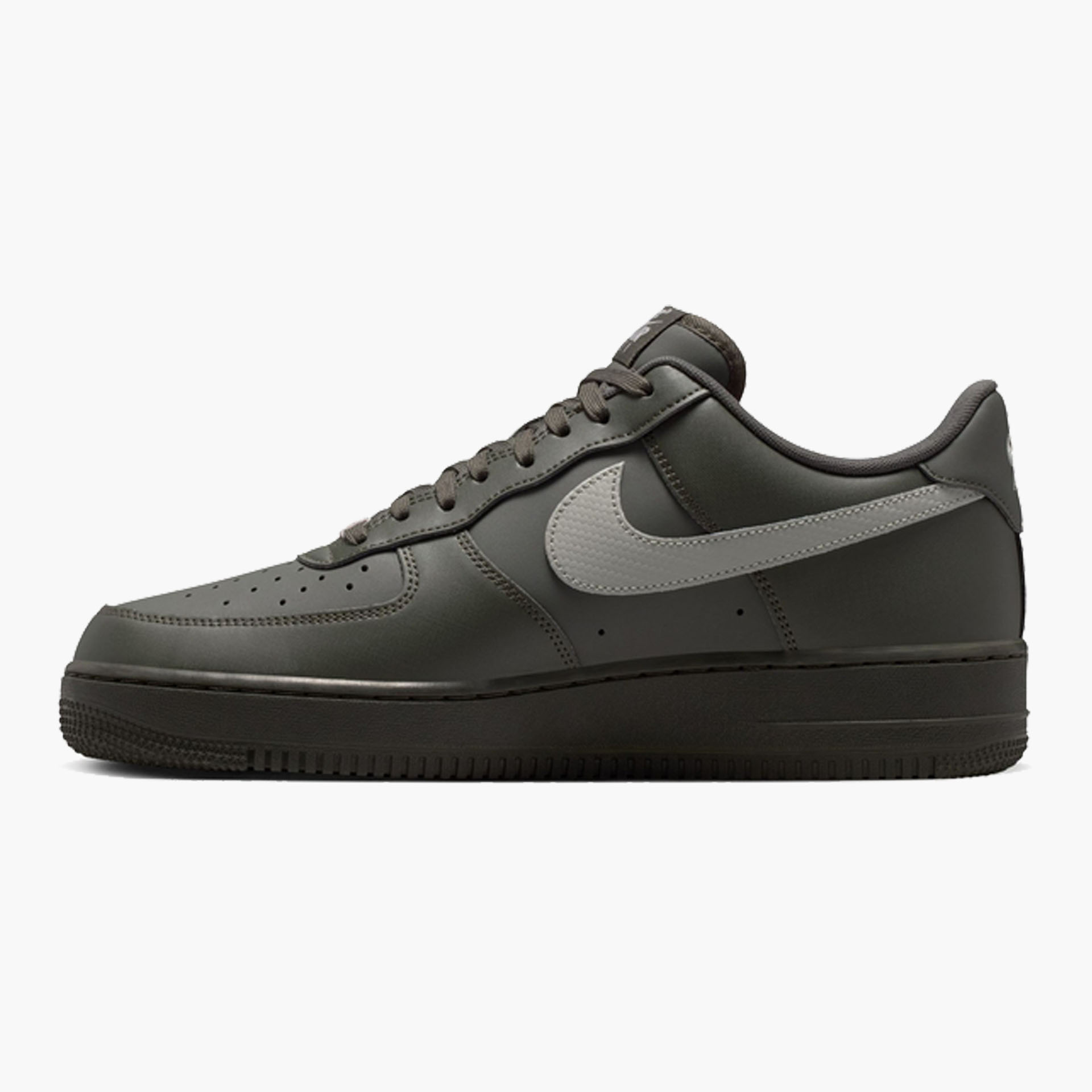 Sapatilhas Nike Air Force 1 07 Verdes para Homem