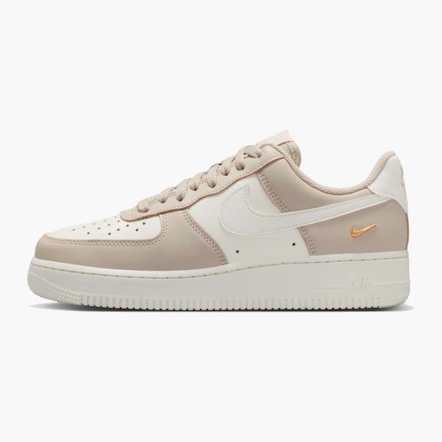 Sapatilhas Nike Air Force 1 '07 Bege para mulher Sapatilhas Nike Air Force 1 '07 Bege para mulher