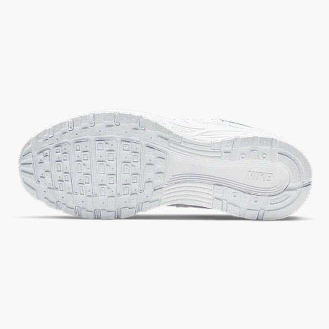 Sapatilhas Nike P-6000 Brancas para Homem Sapatilhas Nike P-6000 Brancas para Homem