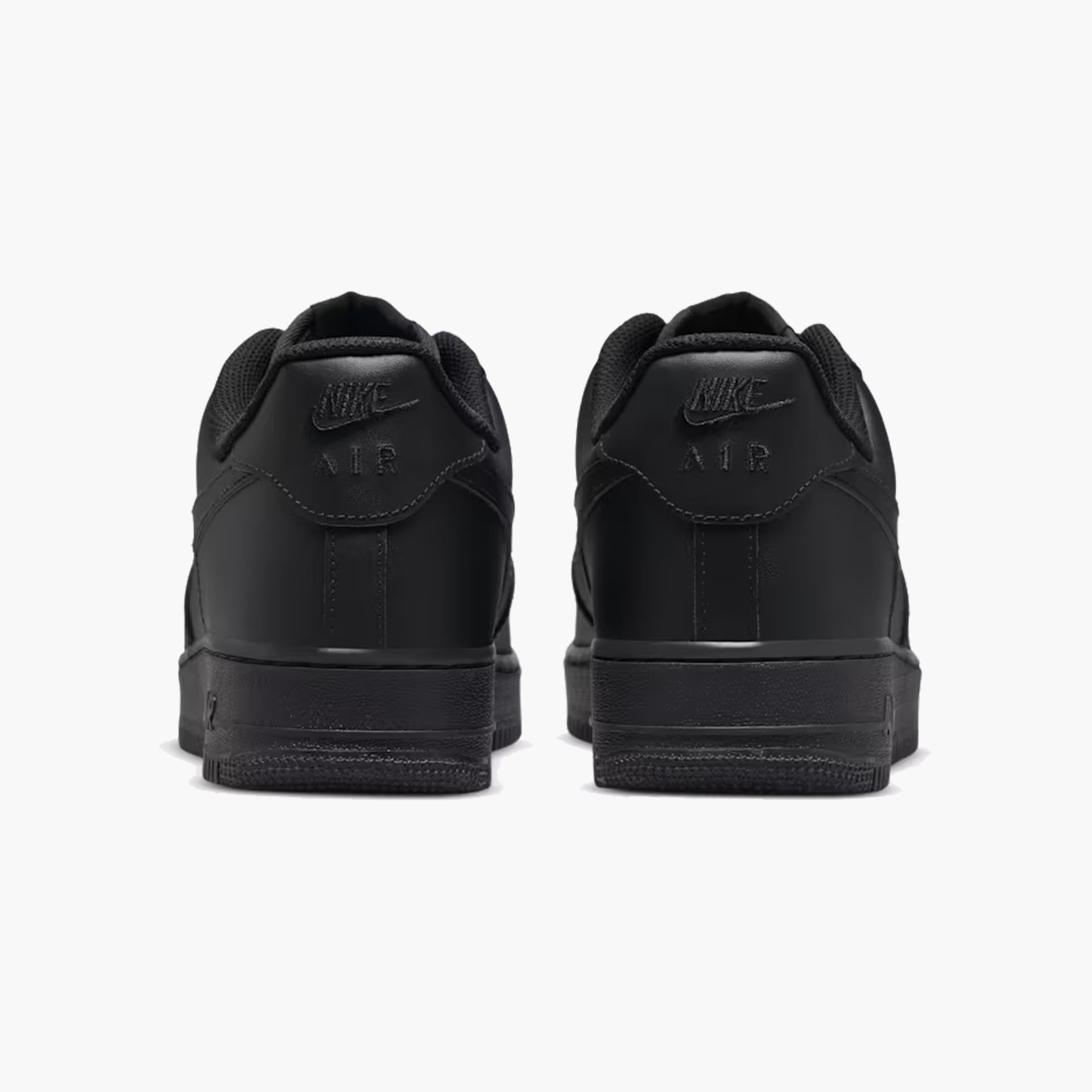 Sapatilhas Nike Air Force 1 '07 Pretas para Mulher