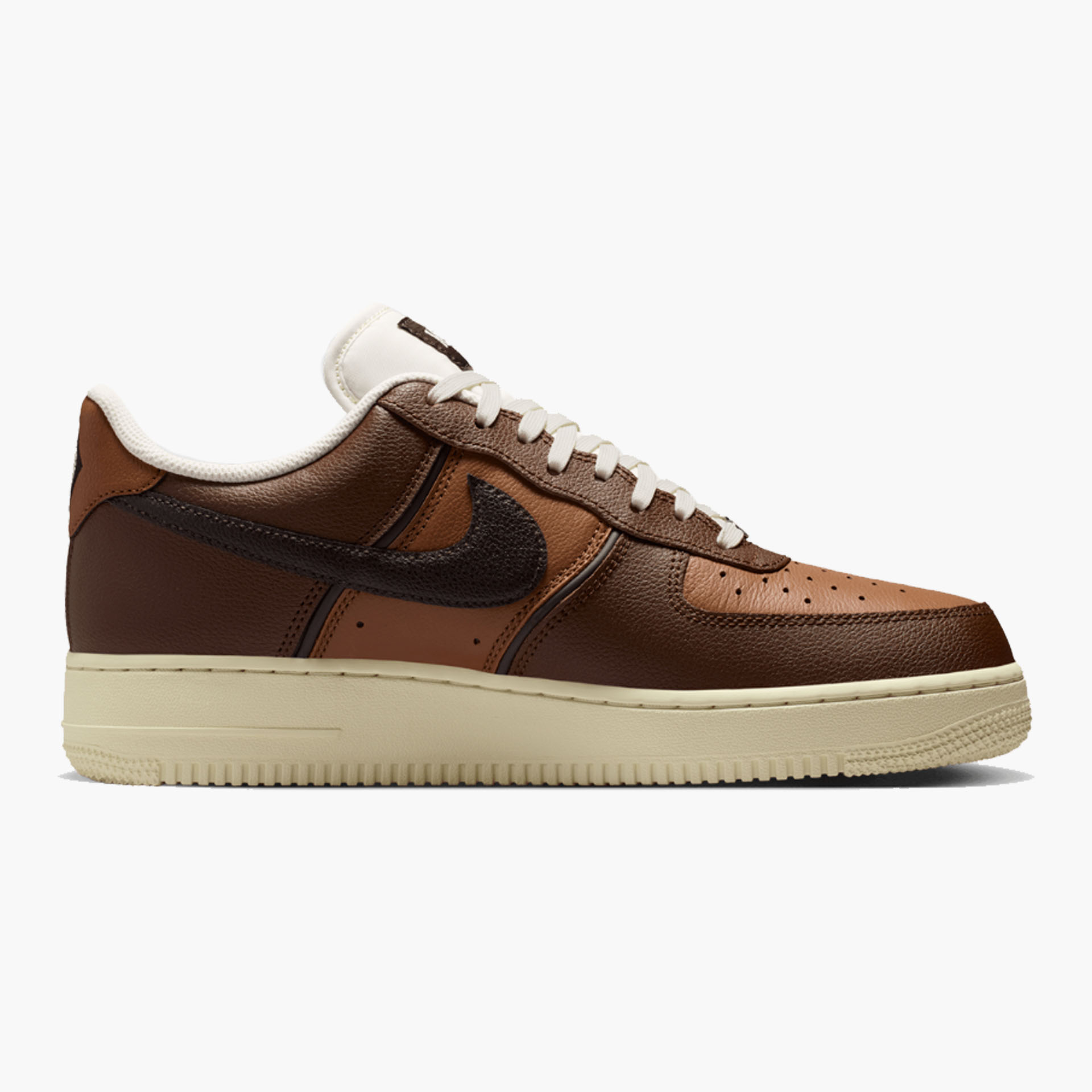 Sapatilhas Nike Air Force 1 07 LV8 para Homem