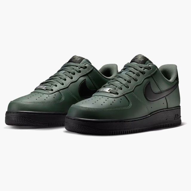 Sapatilhas Nike Air Force 1  07 para Homem