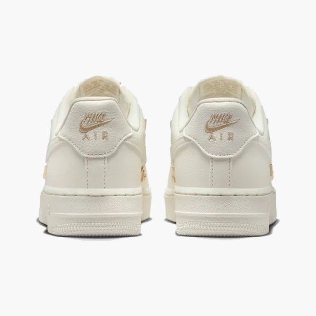 Sapatilhas Air Force 1 07 LX