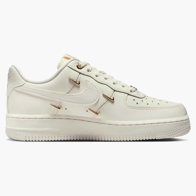 Sapatilhas Air Force 1 07 LX
