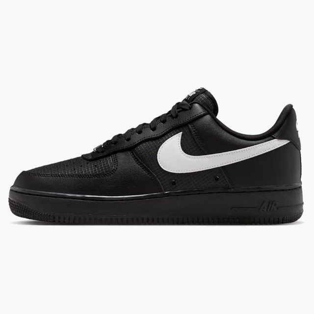 Sapatilhas Nike Air Force 1  07 LV8